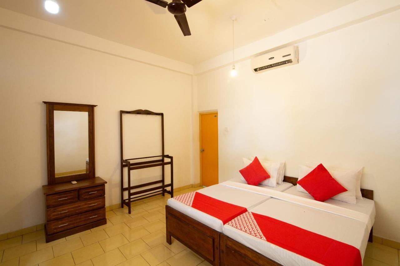 Oyo 553 Polhena Bay Resort Matara Dış mekan fotoğraf
